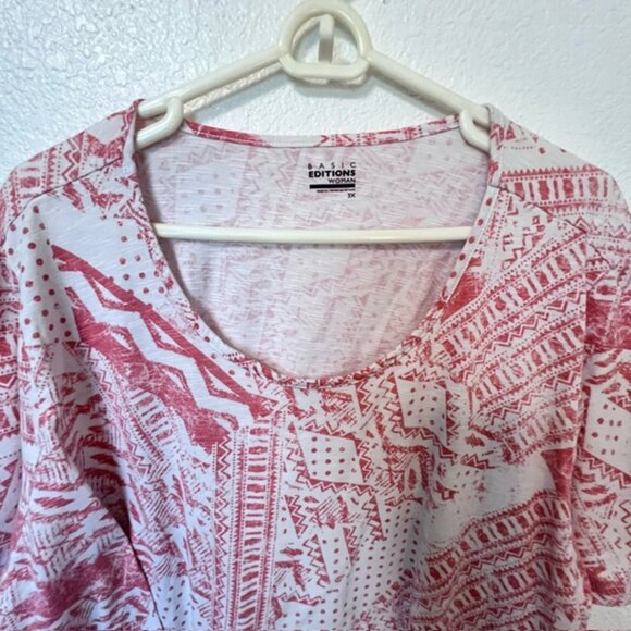Basic Editions Woman Top, Orange & White Aztec print, cuffed short sleeves, 3X - Picture 3 of 9